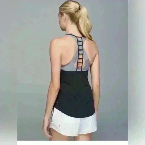 Lululemon breezy singlet NWT ,  sz 2 - Picture 2 of 7